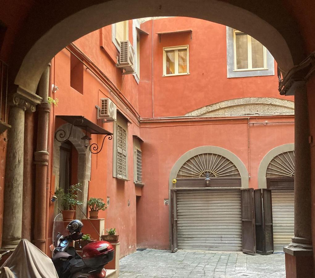 La Casa Blu Nel Cuore Storico Di Napoli 외부 사진